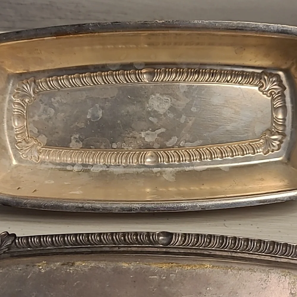 Vintage silver plated butter dish with original glass liner insert - Picture 6 of 12